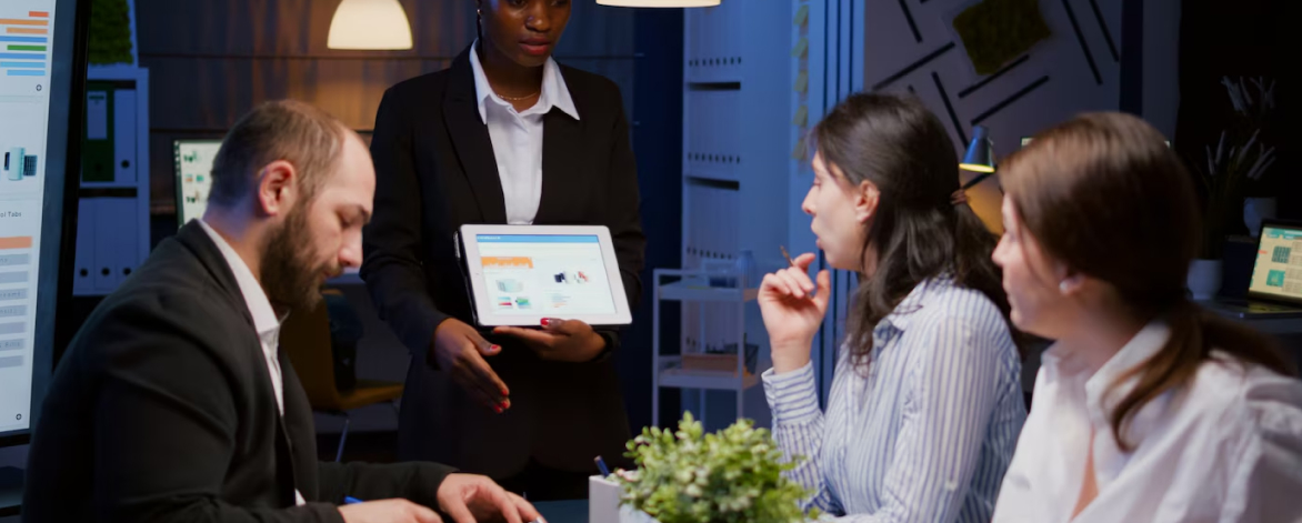 Importance of Right Hiring, Training and Retention for Financial Operations In Global Hubs